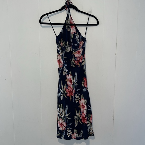 Aloha Hut Hawaii Halter Knee Length Floral Dress B10* - Picture 2 of 5